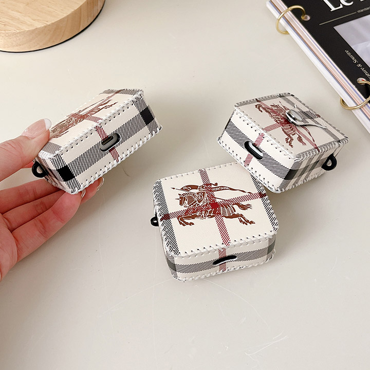 burberry ロゴ付き Airpods ケース