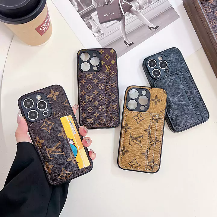 gucci iphone 15proケース カードケース付き