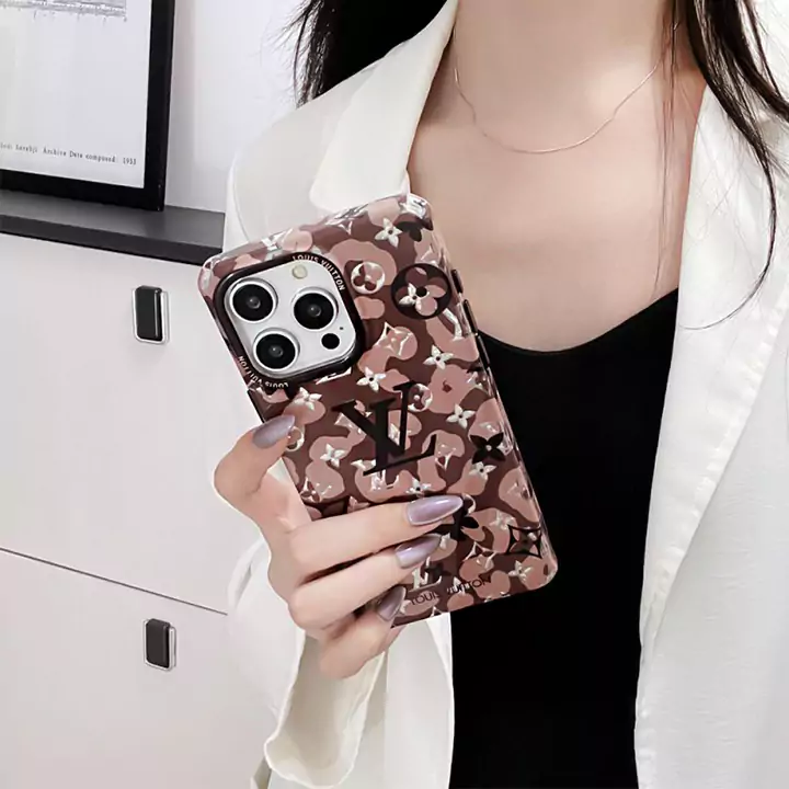 chanel風ハイブランドiphone15proケース