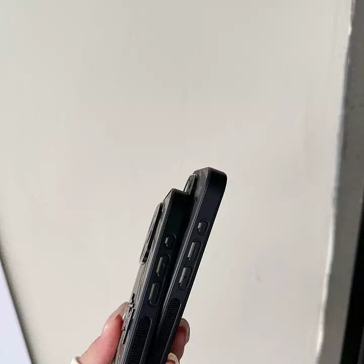 個性 的 iphoneケース ブランド Stussy