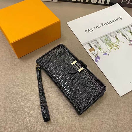 hermes エルメス レザー アイホン 15