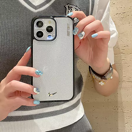 iphone ケース ハイ ブランド NIKE